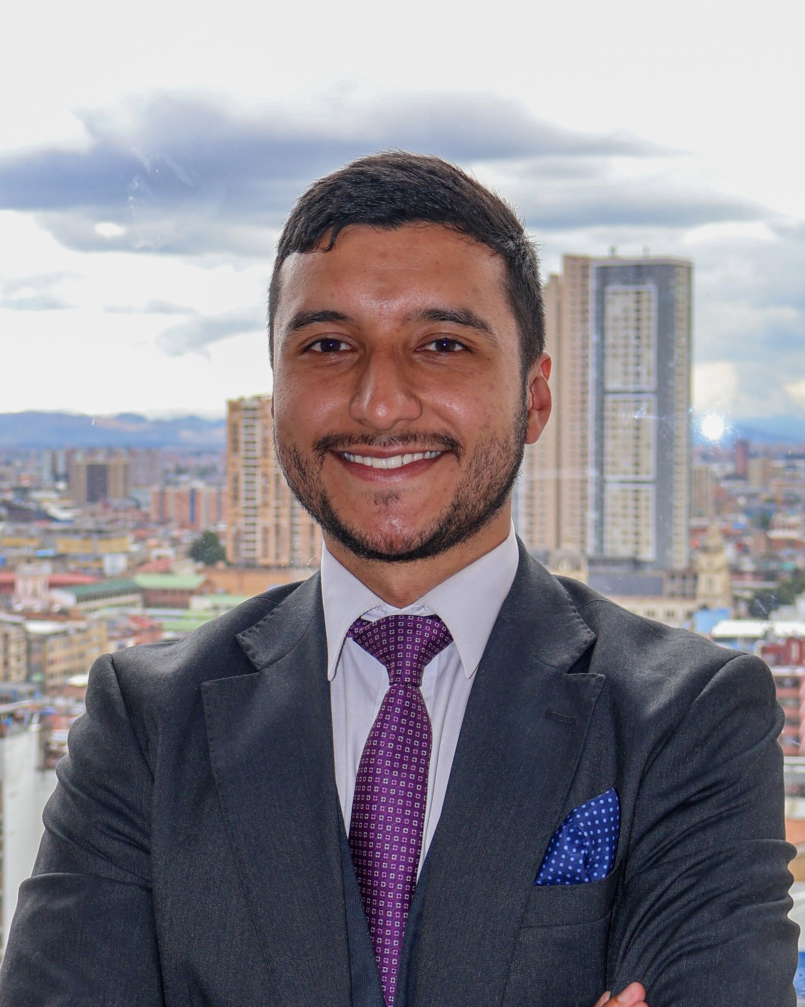 Edson Galvis, Abogado de García Trujillo & Asociados